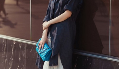 Trang phục xếp ly, xu hướng thời trang yêu thích của sao Việt